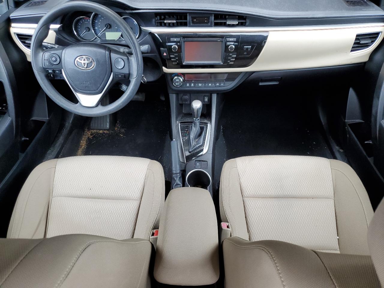 2015 Toyota Corolla VIN 5YFBURHE0FP318068 Copart auction photo, front end damage thumbnail 8