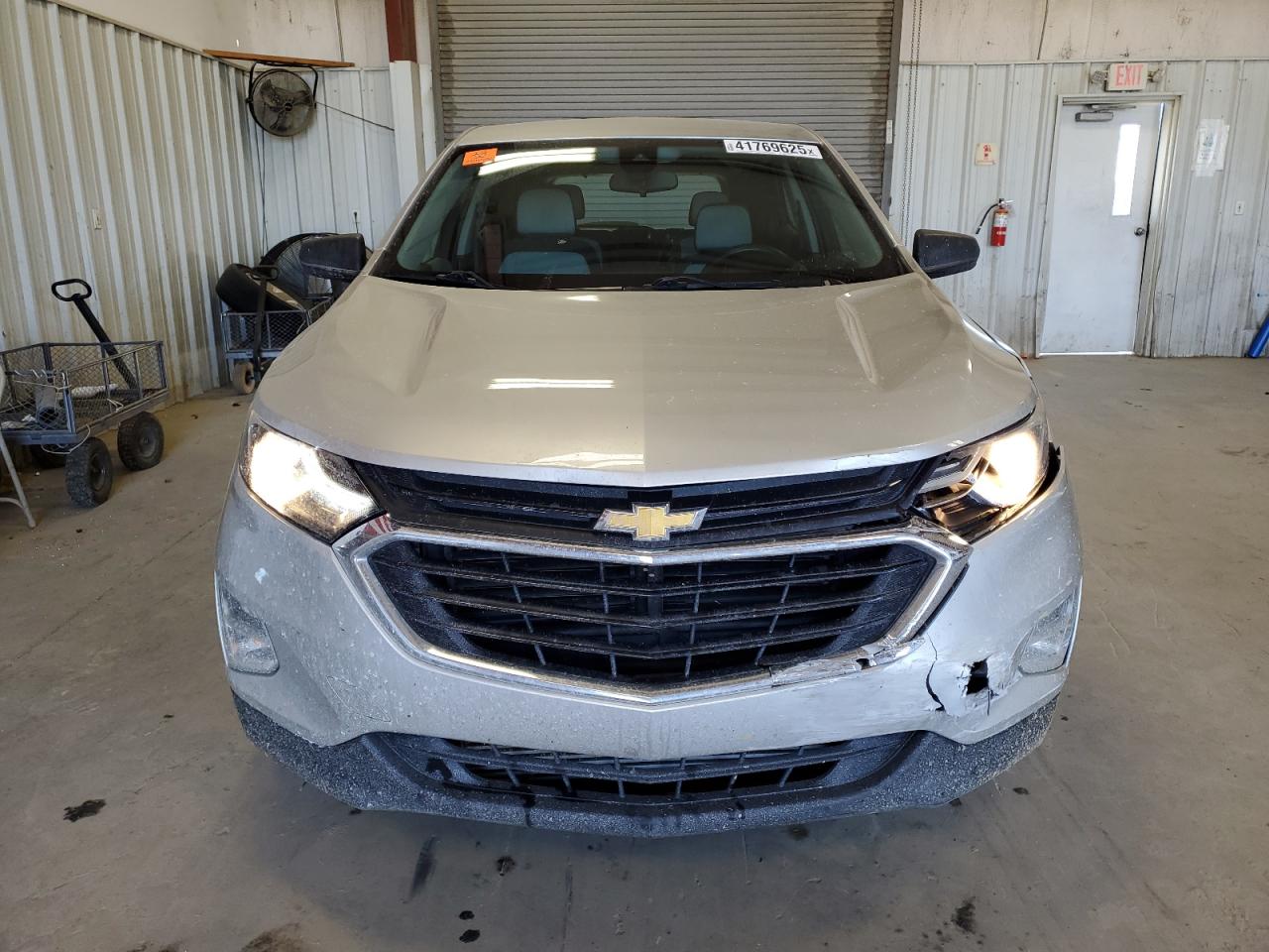 2021 Chevrolet Equinox VIN 3GNAXHEV9MS138452 Copart auction photo, front end / side damage thumbnail 5