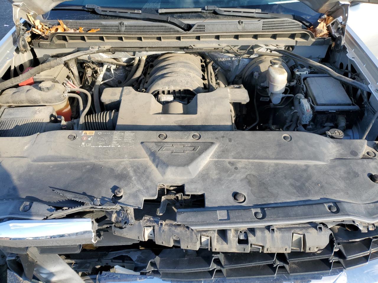 2016 Chevrolet Silverado VIN 3GCUKREC2GG124974 Copart auction photo, front end / minor dent/scratches damage thumbnail 11