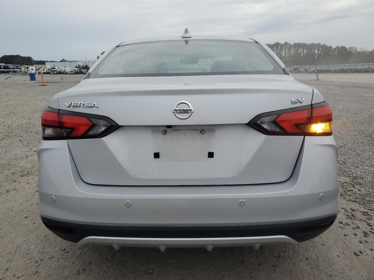 2021 Nissan Versa VIN 3N1CN8EVXML868598 Copart auction photo, undercarriage damage thumbnail 6