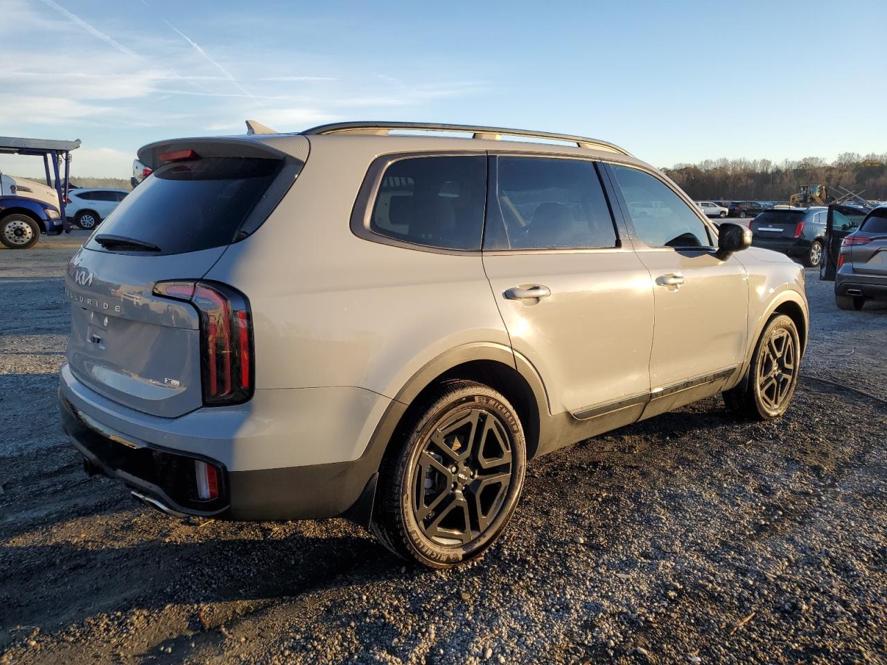 2024 KIA Telluride VIN 5XYP3DGC6RG496748 Copart auction photo, rejected repair damage thumbnail 3