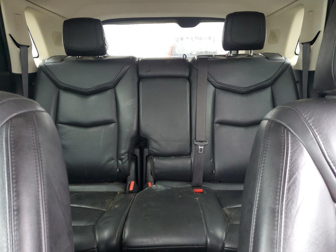 2018 Cadillac XT5 VIN 1GYKNFRS9JZ146910 Copart auction photo, undercarriage / rear end damage thumbnail 10