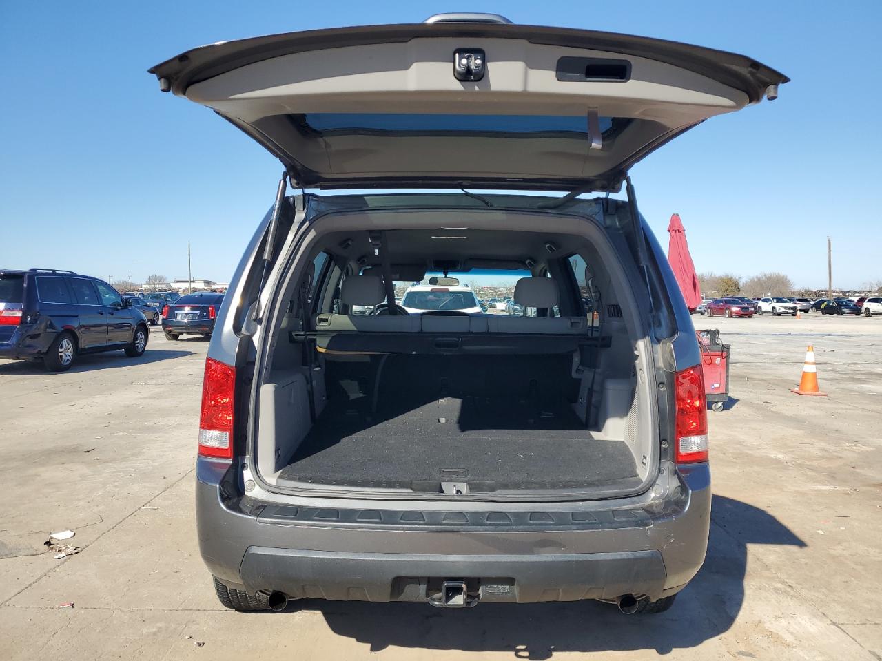 2011 Honda Pilot VIN 5FNYF3H27BB058054 Copart auction photo, side damage thumbnail 6