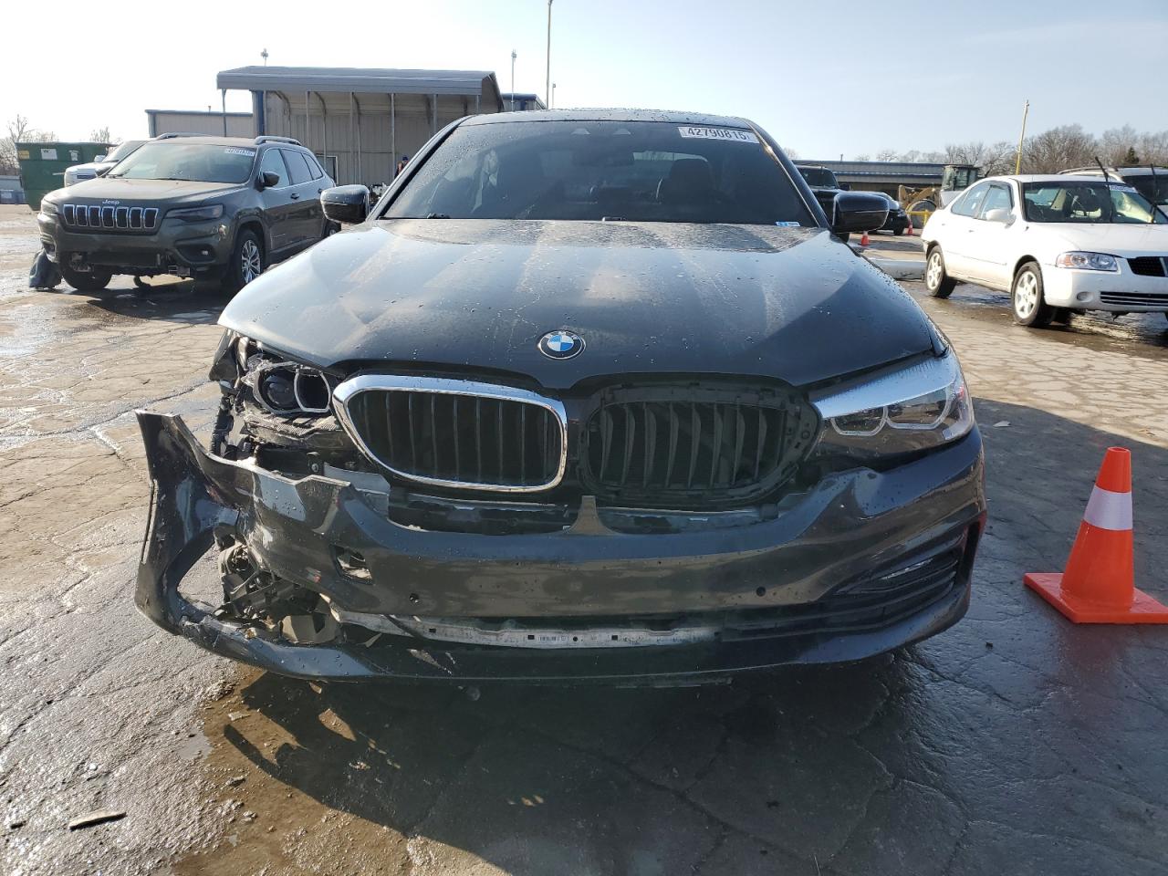 2018 BMW 5er VIN WBAJE7C53JWC57058 Copart auction photo, front end damage thumbnail 5