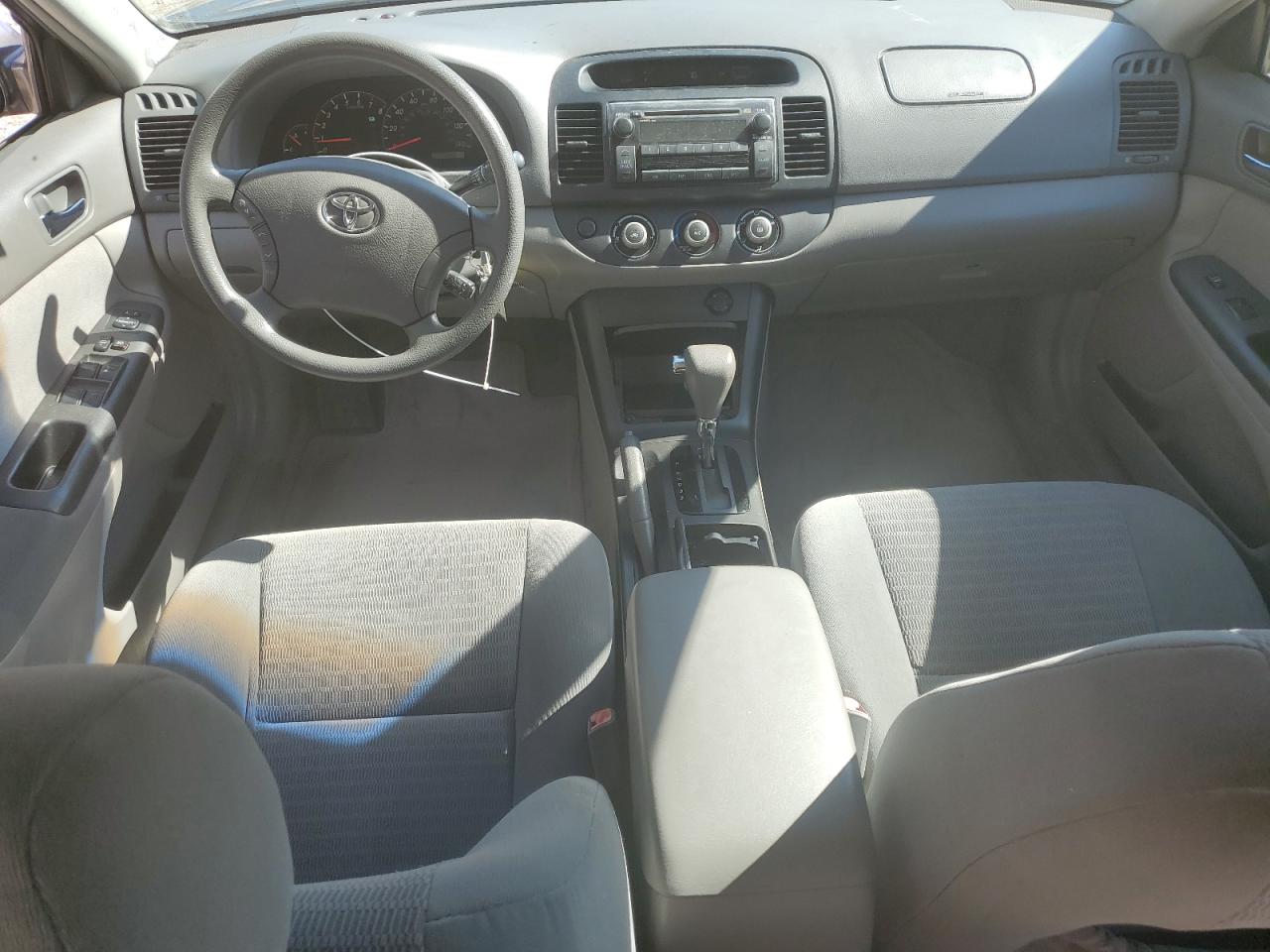 2005 Toyota Camry VIN 4T1BE32K15U572720 Copart auction photo, rear end / side damage thumbnail 8