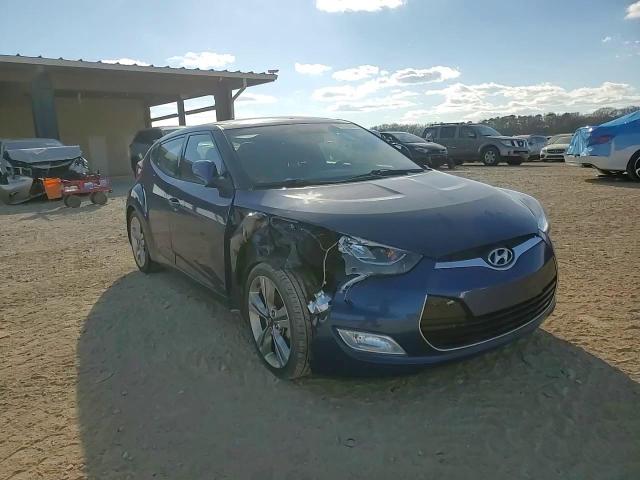 2016 Hyundai Veloster VIN KMHTC6ADXGU302676 Copart auction photo, front end / side damage thumbnail 10