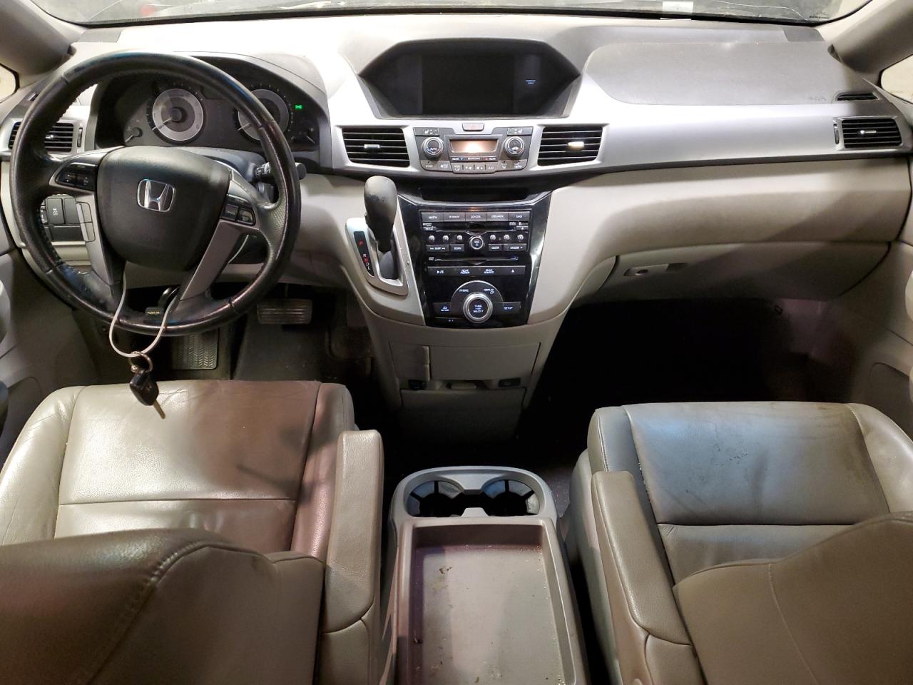 2011 Honda Odyssey VIN 5FNRL5H64BB035391 Copart auction photo, side / minor dent/scratches damage thumbnail 8