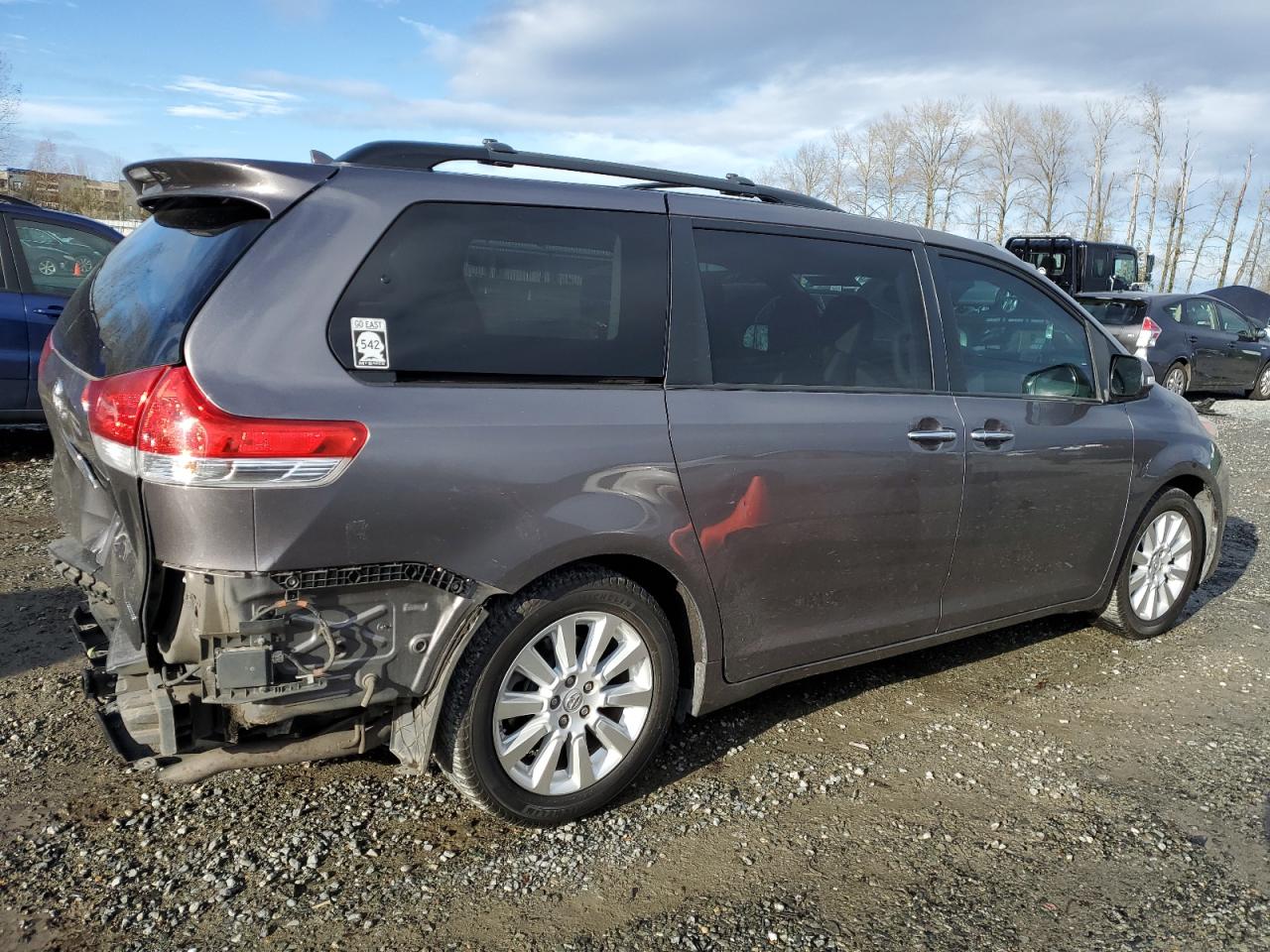 2014 Toyota Sienna VIN 5TDYK3DC0ES427749 Copart auction photo, rear end damage thumbnail 3
