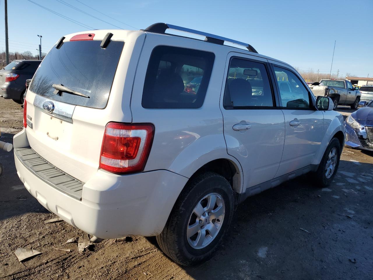 2009 Ford Escape VIN 1FMCU04GX9KC02706 Copart auction photo, front end / mechanical damage thumbnail 3