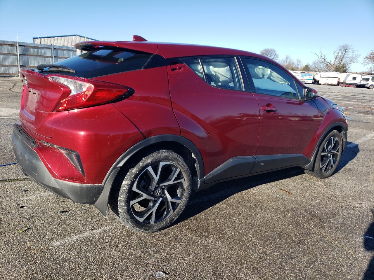 2018 Toyota C-HR VIN NMTKHMBX6JR026859 Copart auction photo, front end / minor dent/scratches damage thumbnail 3