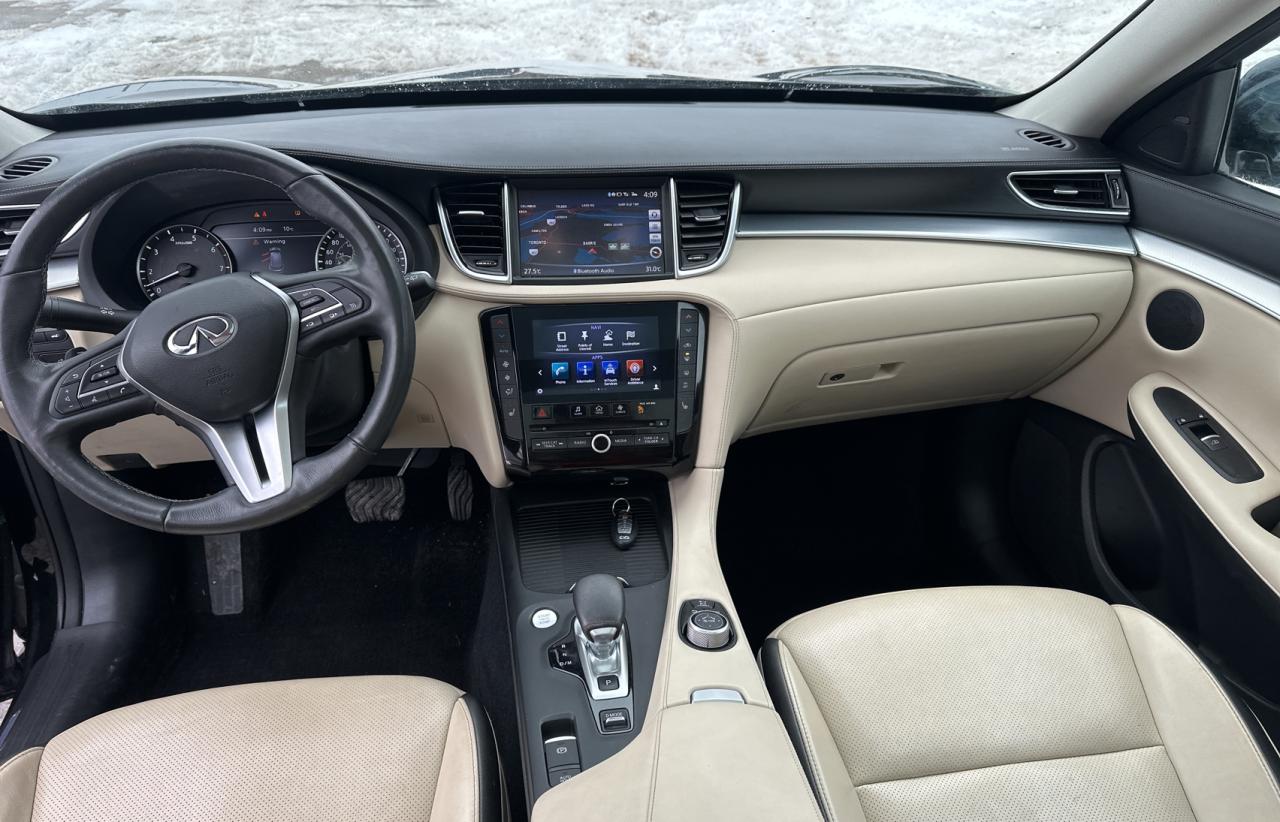 2019 Infiniti QX50 VIN 3PCAJ5M34KF145937 Copart auction photo, minor dent/scratches / normal wear damage thumbnail 9
