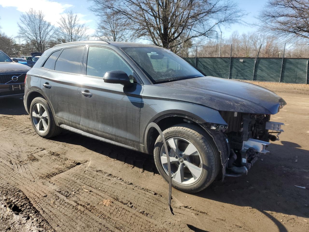 2020 Audi Q5 VIN WA1ANAFYXL2121727 Copart auction photo, front end / minor dent/scratches damage thumbnail 4
