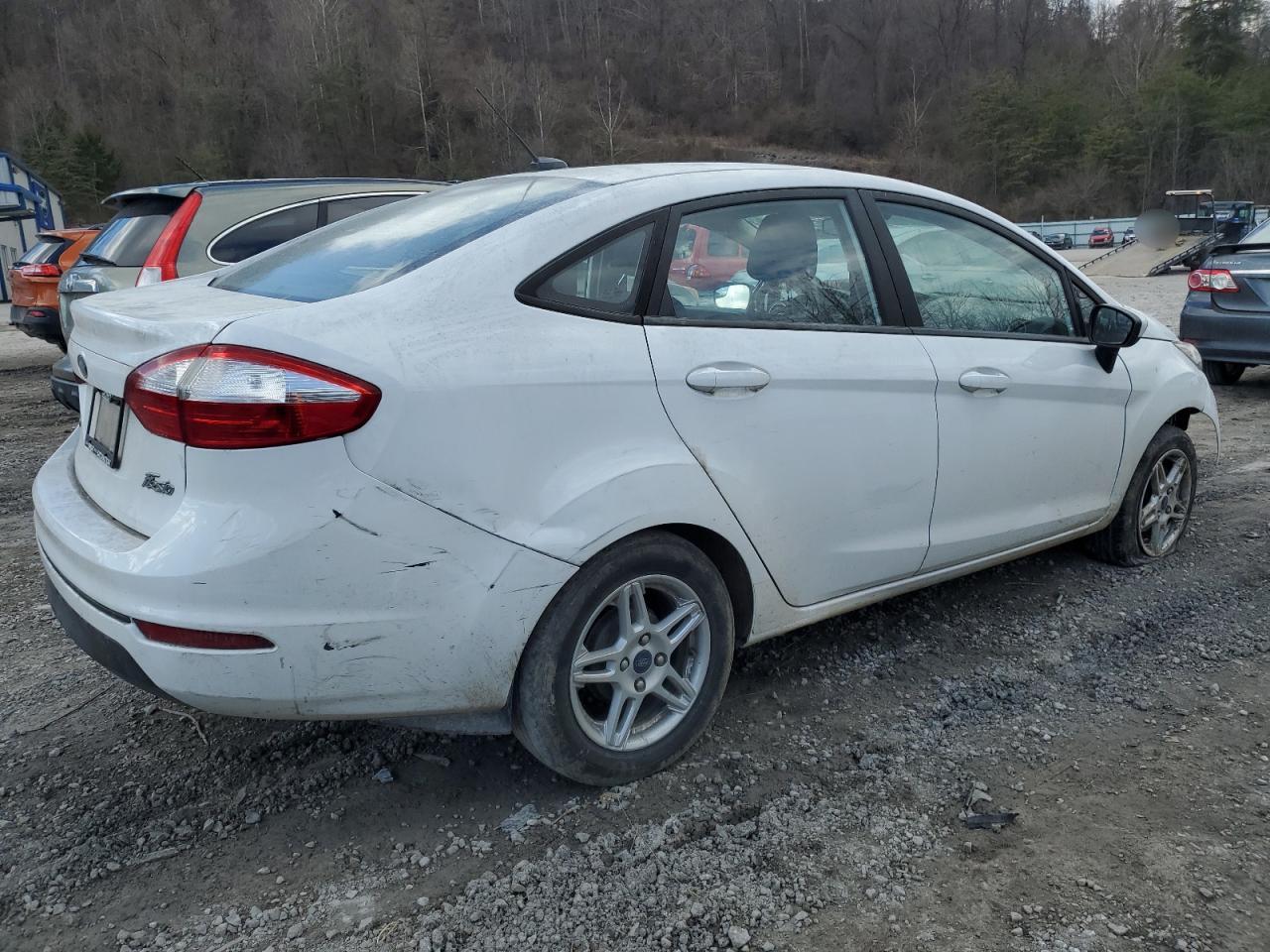 2018 Ford Fiesta VIN 3FADP4BJXJM136165 Copart auction photo, front end / rear end damage thumbnail 3