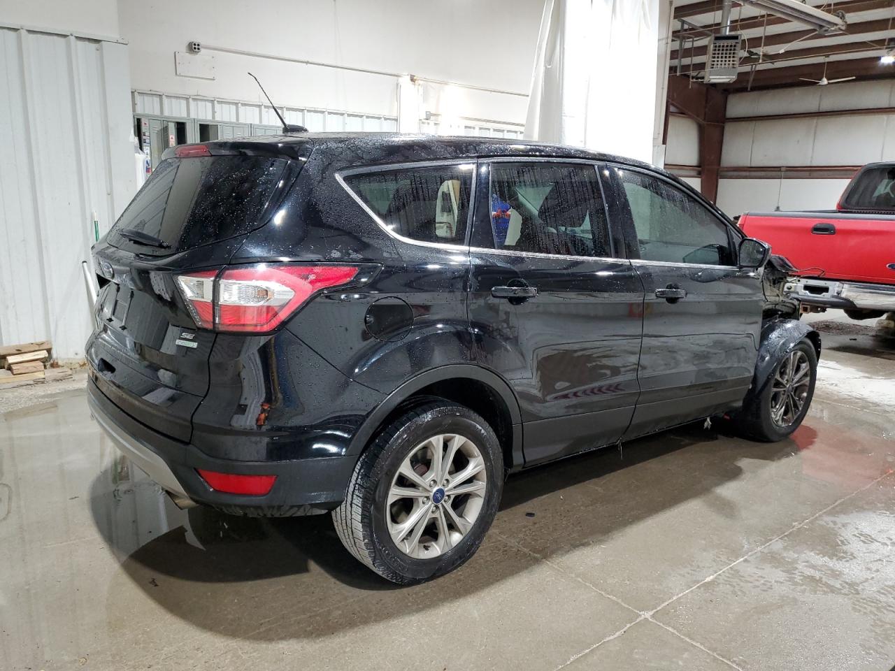 2017 Ford Escape VIN 1FMCU0GD1HUD82470 Copart auction photo, front end damage thumbnail 3