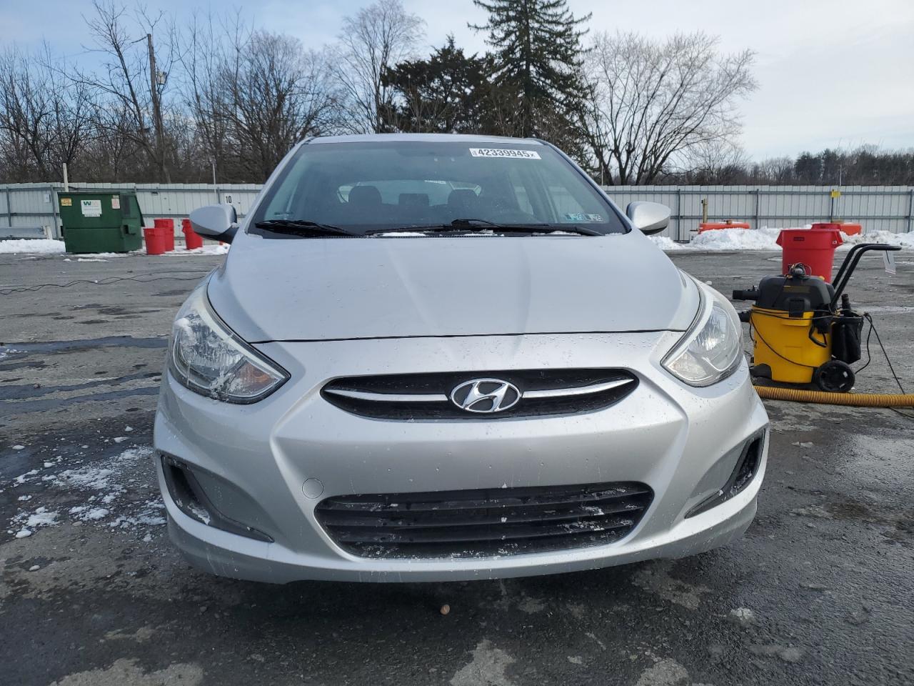 2016 Hyundai Accent VIN KMHCT5AE2GU246655 Copart auction photo, minor dent/scratches damage thumbnail 5