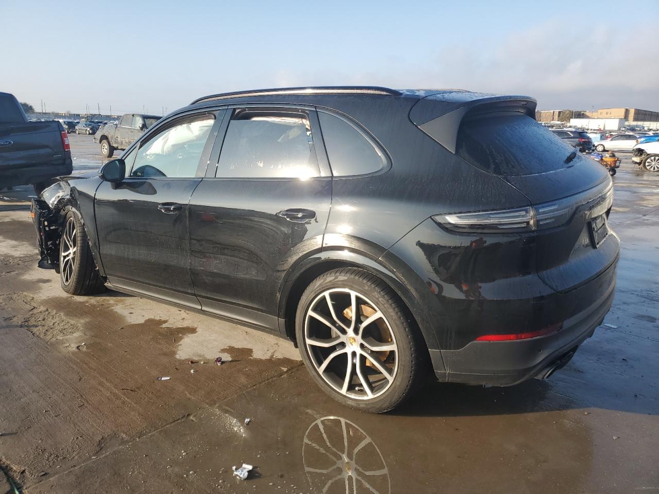 2019 Porsche Cayenne VIN WP1AA2AY7KDA10598 Copart auction photo, front end damage thumbnail 2