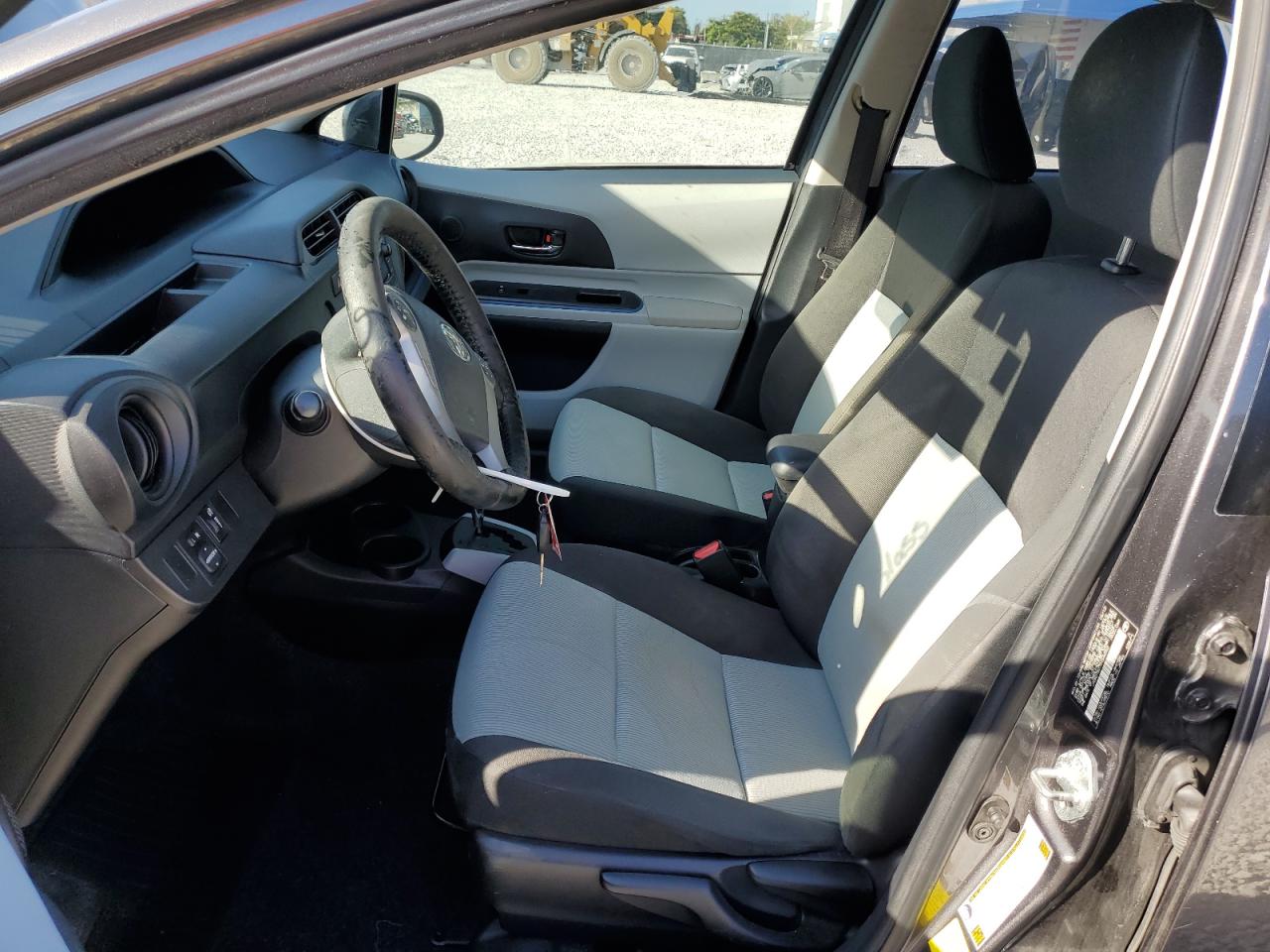 2013 Toyota Prius VIN JTDKDTB37D1544582 Copart auction photo, front end / minor dent/scratches damage thumbnail 7