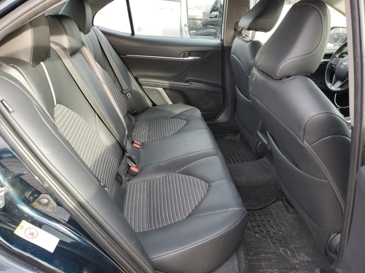 2018 Toyota Camry VIN 4T1B11HK0JU635047 Copart auction photo, front end damage thumbnail 10