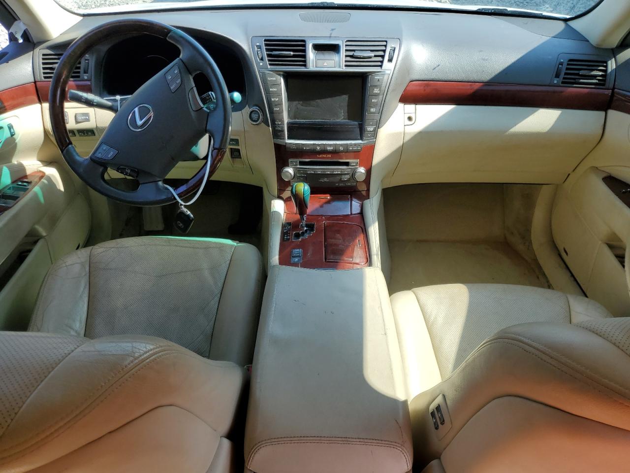 2012 Lexus LS VIN JTHGL5EF0C5045770 Copart auction photo, side / rear end damage thumbnail 8