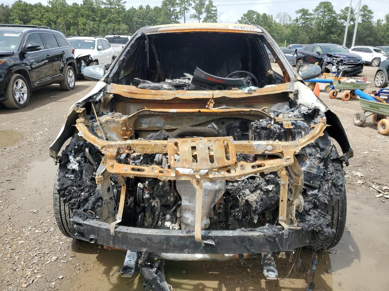 2023 Chevrolet Equinox VIN 3GNAXKEG2PL254640 Copart auction photo, burn damage thumbnail 5