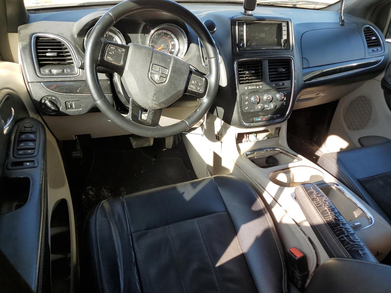 2019 Dodge Caravan VIN 2C4RDGCG7KR800039 Copart auction photo, mechanical damage thumbnail 8
