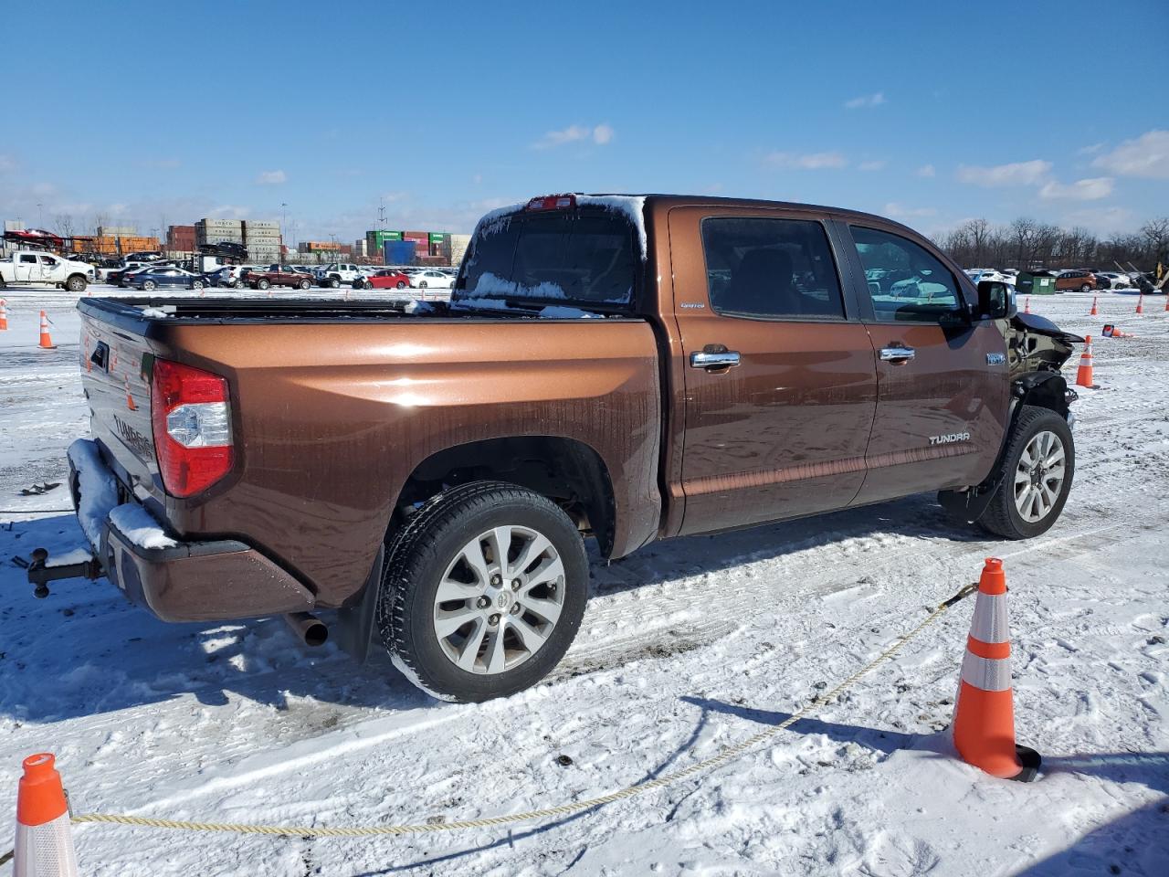 2014 Toyota Tundra VIN 5TFHW5F13EX367276 Copart auction photo, front end damage thumbnail 3