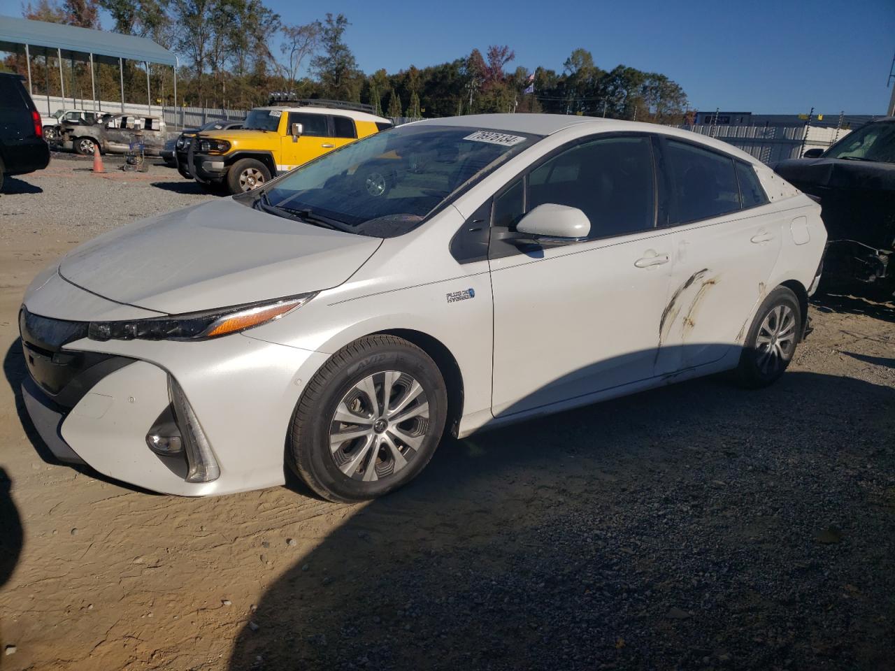 2021 Toyota Prius VIN JTDKAMFP1M3173760