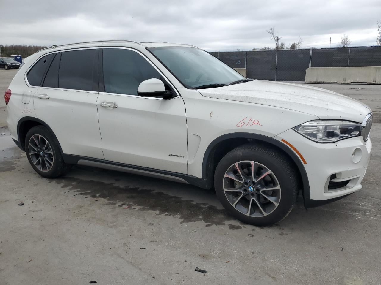 2017 BMW X5 VIN 5UXKR0C55H0V67871 Copart auction photo, minor dent/scratches damage thumbnail 4