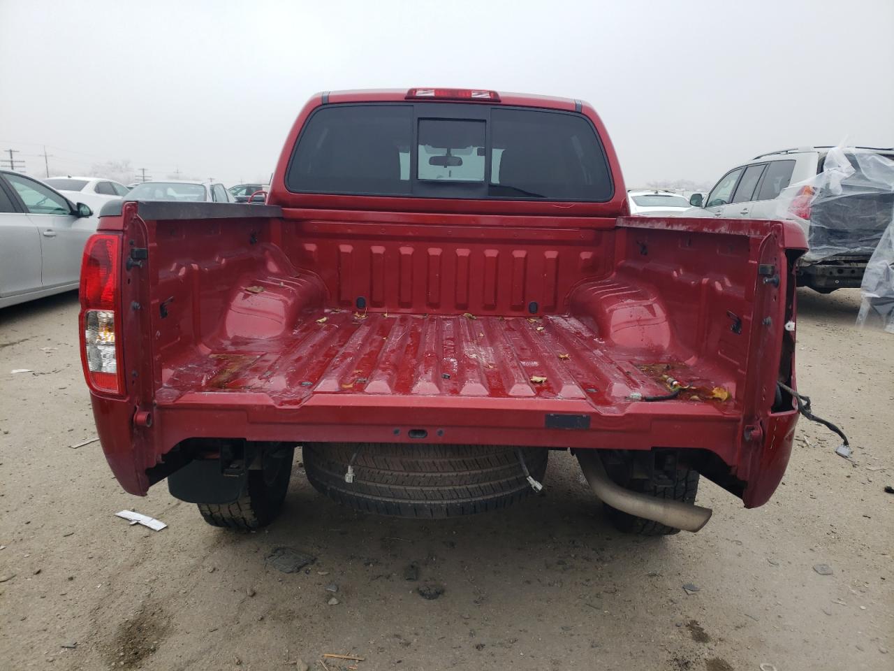 2016 Nissan Navara (Frontier) VIN 1N6AD0EV2GN765010 Copart auction photo, all over damage thumbnail 6