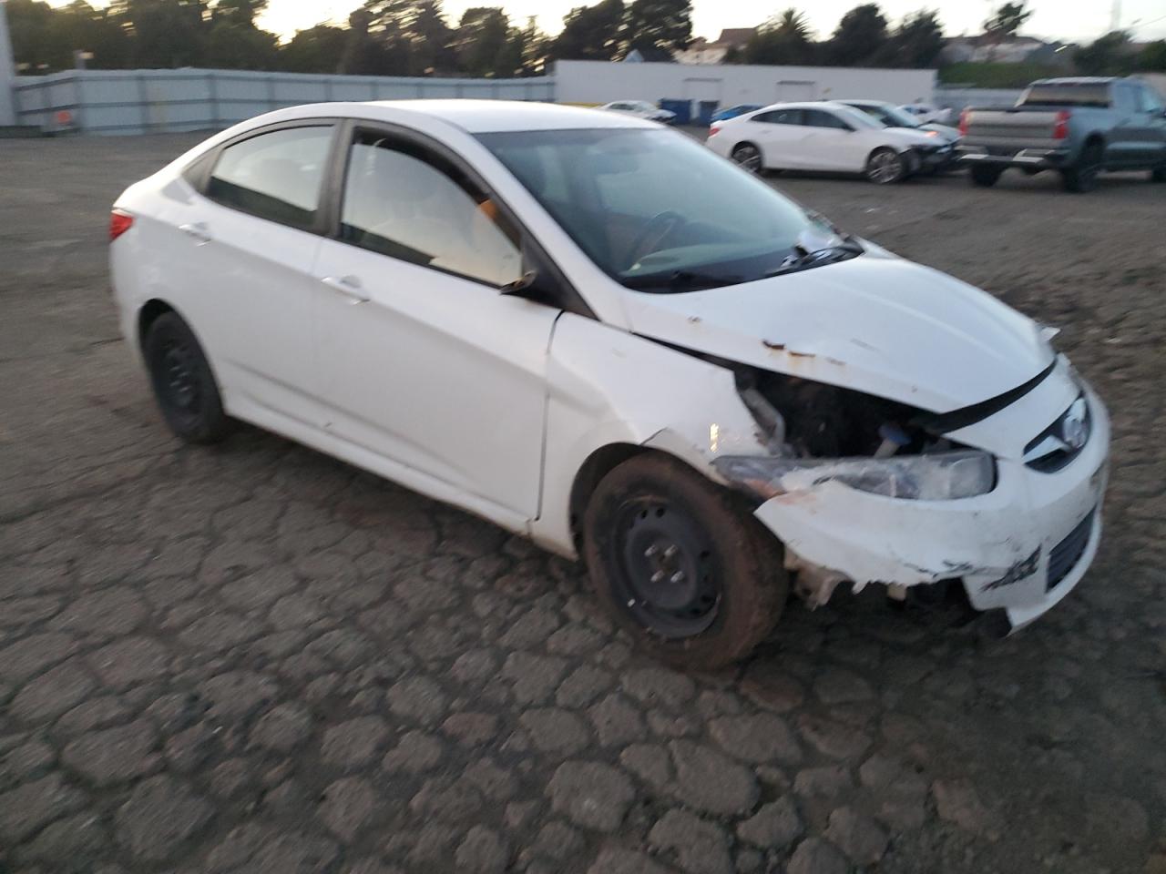 2014 Hyundai Accent VIN KMHCT4AE9EU696150 Copart auction photo, front end damage thumbnail 4