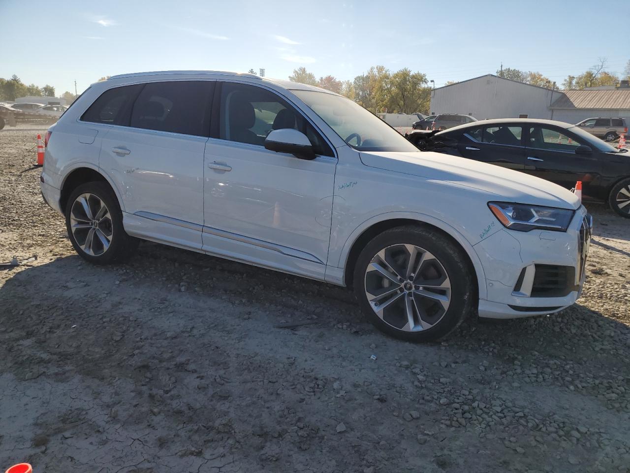 2022 Audi Q7 VIN WA1LXBF74ND016866 Copart auction photo, front end damage thumbnail 4