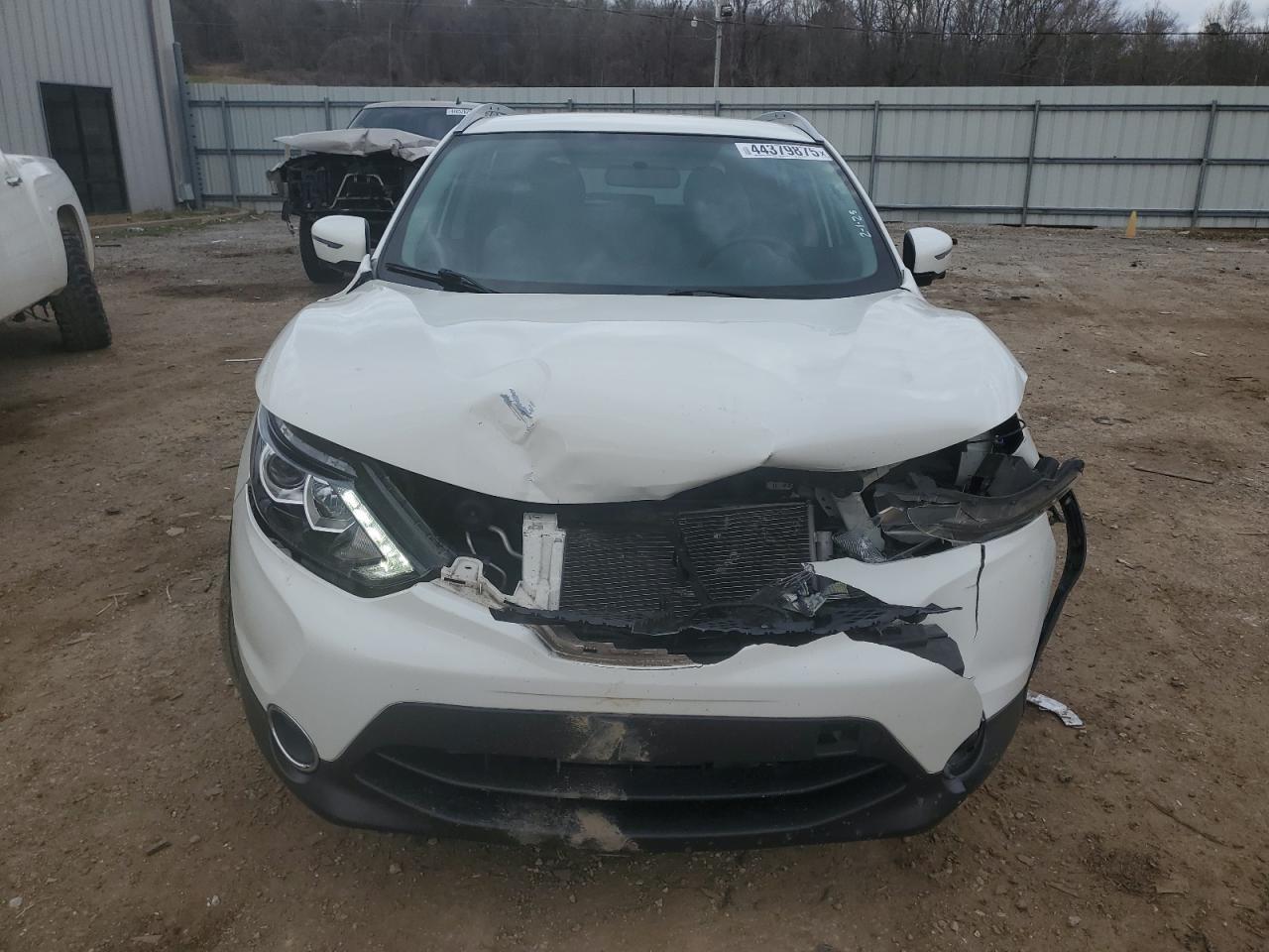 2017 Nissan Rogue VIN JN1BJ1CPXHW002290 Copart auction photo, front end damage thumbnail 5
