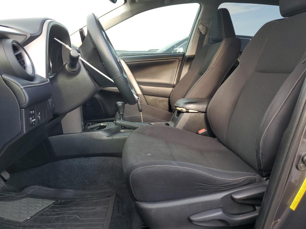 2016 Toyota RAV 4 VIN 2T3WFREV0GW274080 Copart auction photo, front end / minor dent/scratches damage thumbnail 7