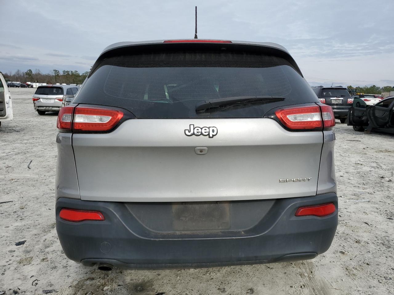 2016 Jeep Grand Cherokee VIN 1C4PJLAB6GW370275 Copart auction photo, front end damage thumbnail 6