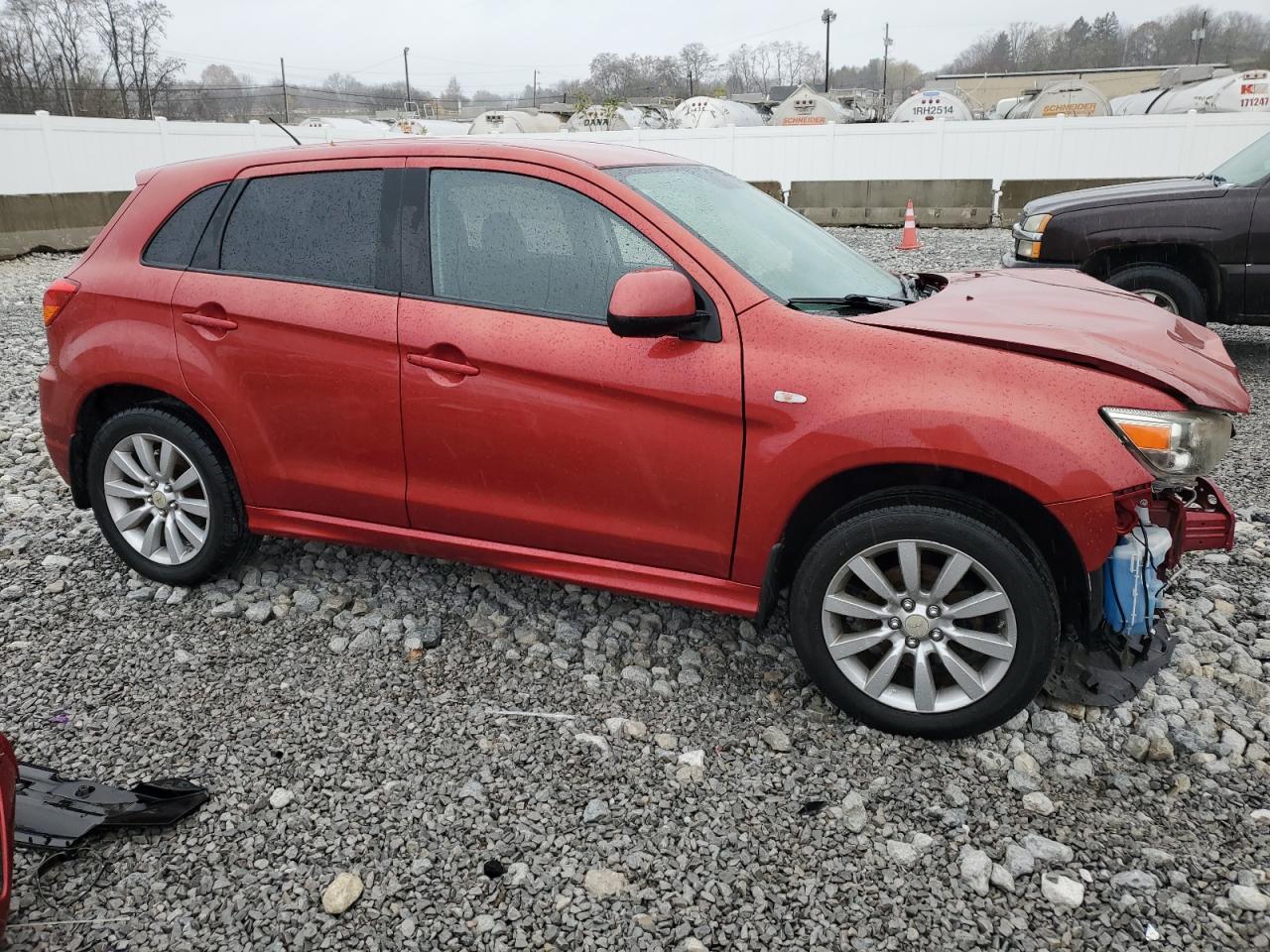 2011 Mitsubishi Outlander VIN JA4AP4AU1BZ004477 Copart auction photo, front end / undercarriage damage thumbnail 4