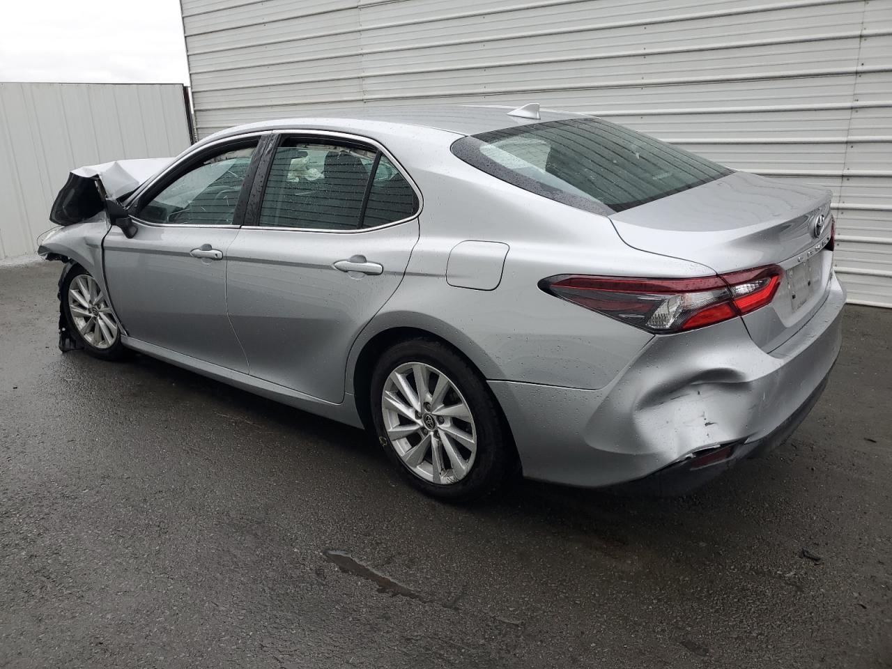 2021 Toyota Camry VIN 4T1C11AK5MU541734 Copart auction photo, front end / all over damage thumbnail 2