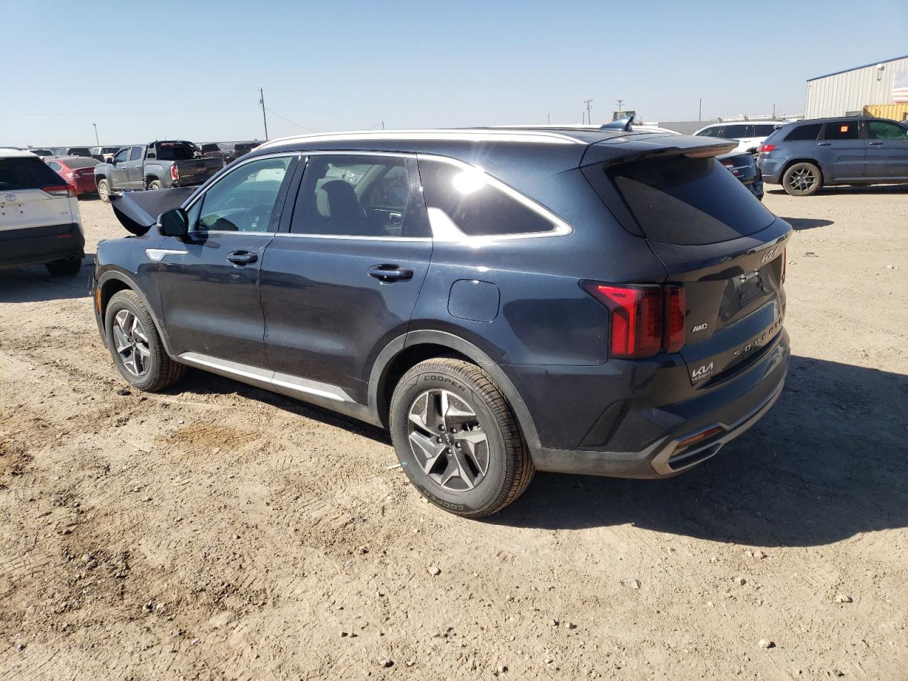 2022 KIA Sorento VIN KNDRGDLG4N5103368 Copart auction photo, front end / mechanical damage thumbnail 2