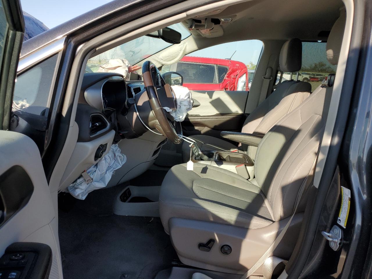 2019 Chrysler Pacifica VIN 2C4RC1FG0KR634636 Copart auction photo, front end damage thumbnail 7