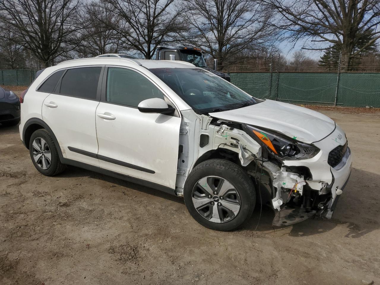 2022 KIA Niro VIN KNDCB3LC3N5510061 Copart auction photo, front end / undercarriage damage thumbnail 4