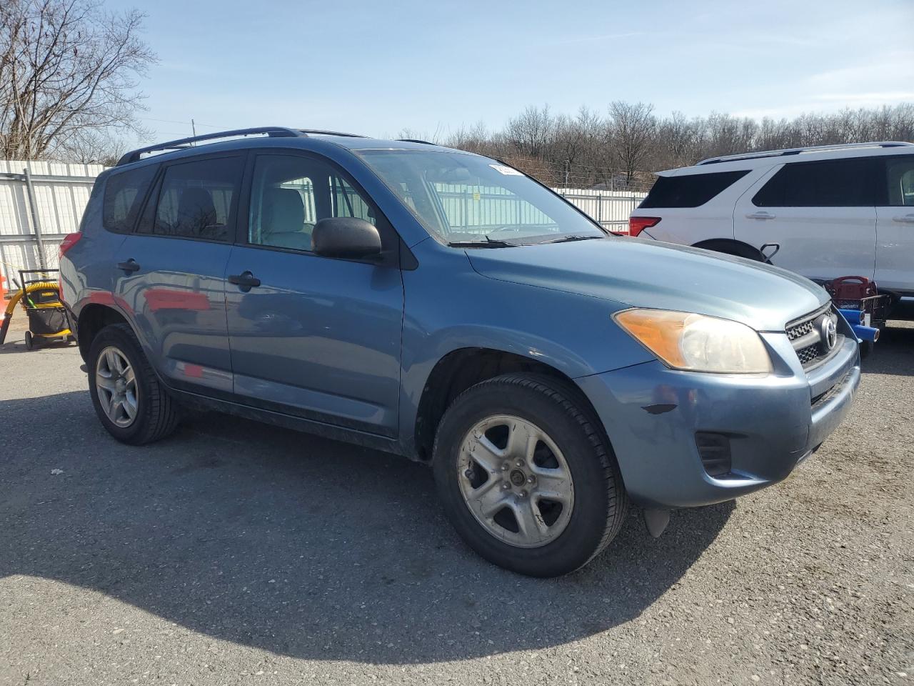 2012 Toyota RAV 4 VIN 2T3BF4DV5CW201557 Copart auction photo, rear end / minor dent/scratches damage thumbnail 4
