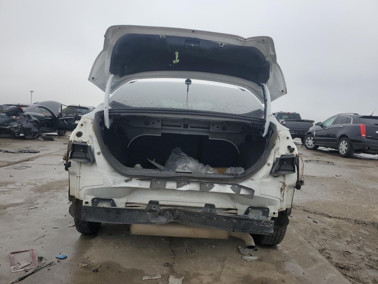 2015 Ford Focus VIN 1FADP3F26FL238410 Copart auction photo, front end / rear end damage thumbnail 6