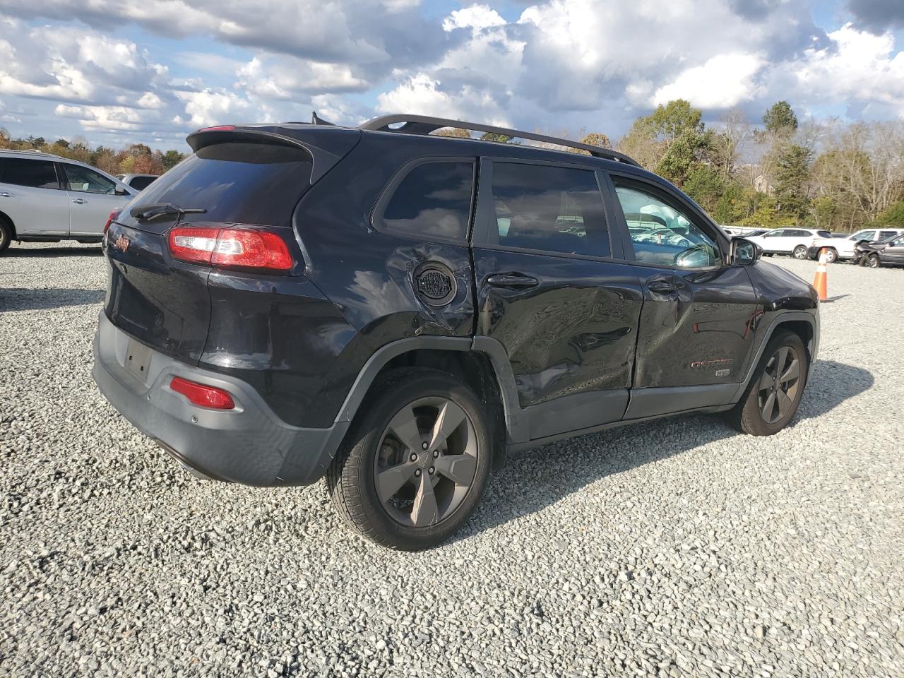 2016 Jeep Grand Cherokee VIN 1C4PJLCSXGW256731 Copart auction photo, all over damage thumbnail 3