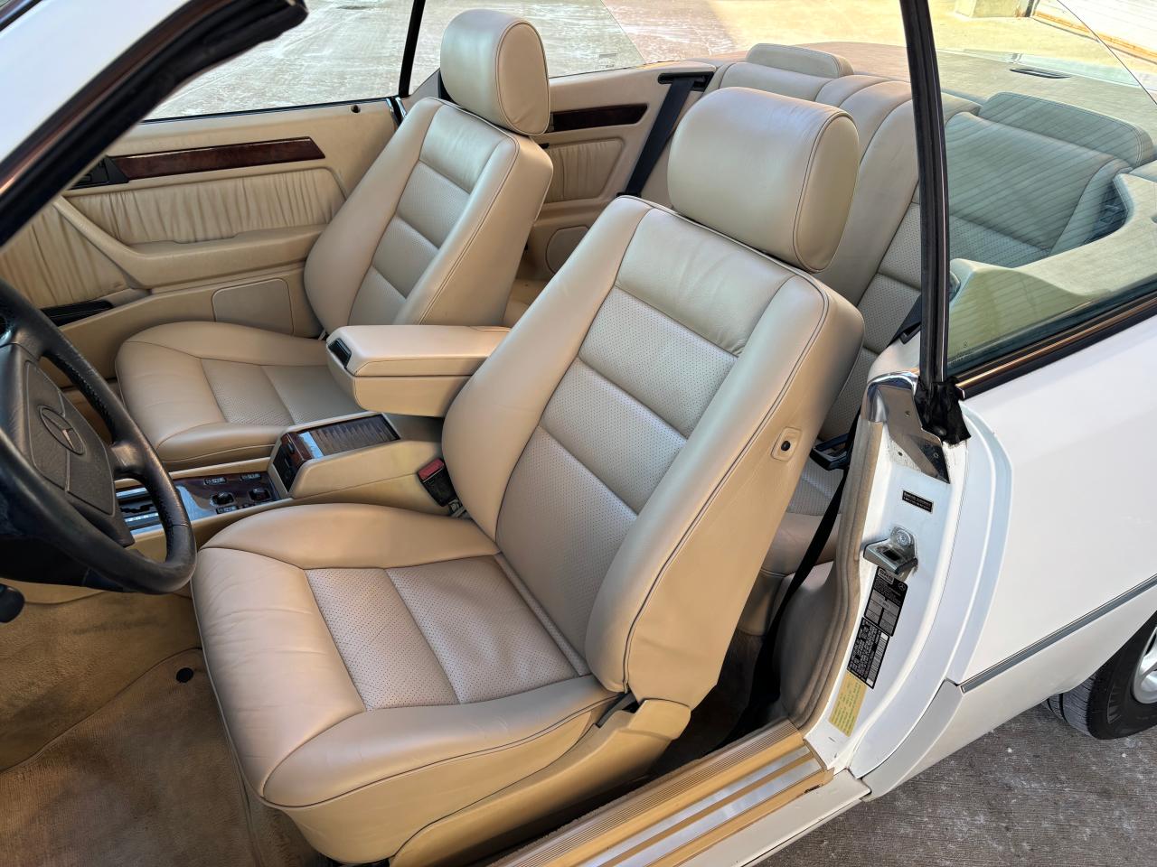 1995 Mercedes-Benz E-klasse VIN WDBEA66EXSC280860 Copart auction photo, normal wear damage thumbnail 7