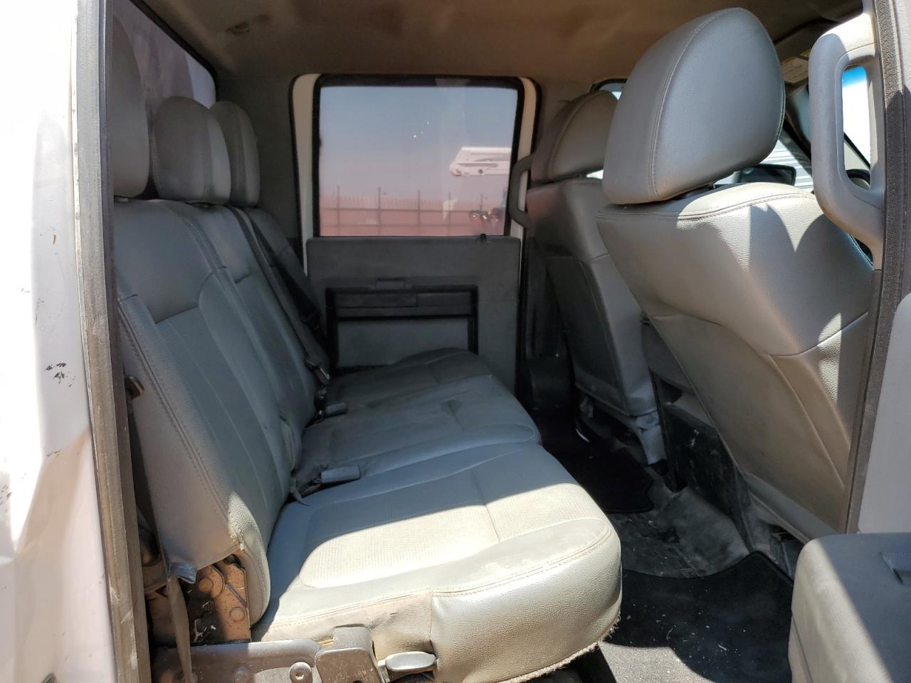 2016 Ford F350 VIN 1FD8W3HT6GEA97926 Copart auction photo, vandalism damage thumbnail 10