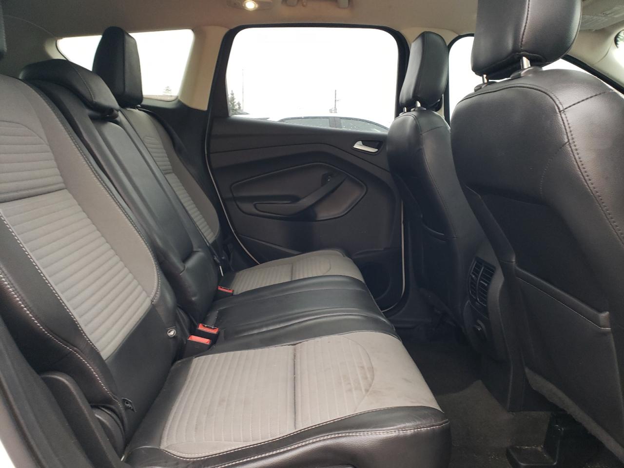 2018 Ford Escape VIN 1FMCU0GDXJUB70009 Copart auction photo, front end damage thumbnail 11