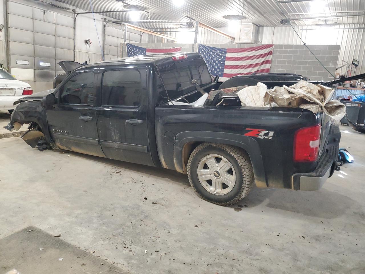 2013 Chevrolet Silverado VIN 3GCPKSE75DG317526 Copart auction photo, undercarriage / front end damage thumbnail 2