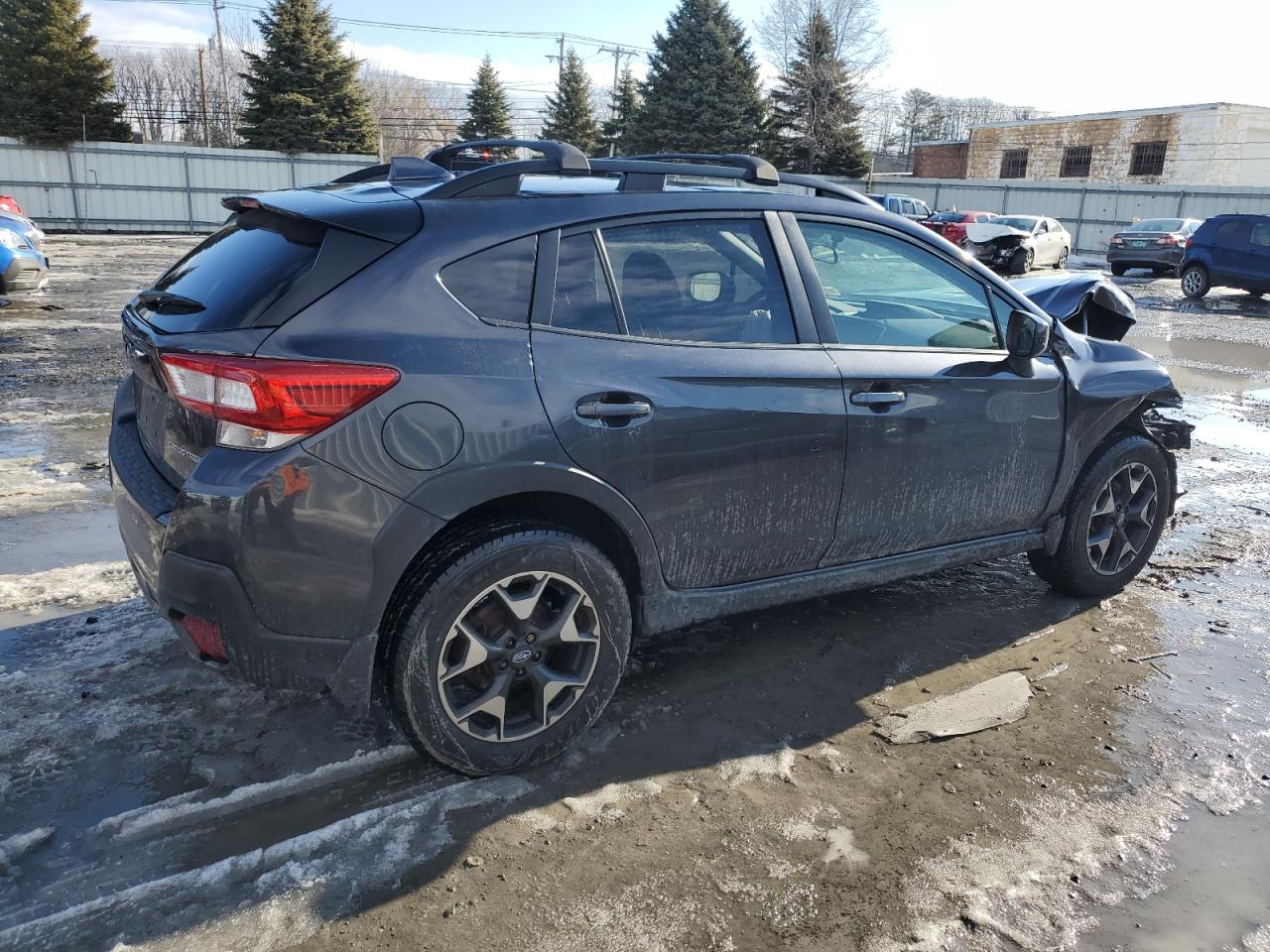 2019 Subaru XV VIN JF2GTACC0KH316358 Copart auction photo, front end / minor dent/scratches damage thumbnail 3