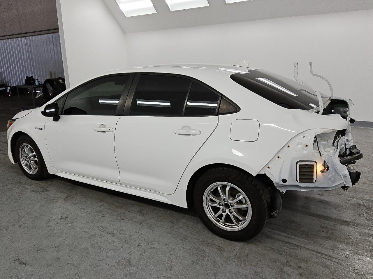 2021 Toyota Corolla VIN JTDEAMDE3MJ033753 Copart auction photo, rear end damage thumbnail 2