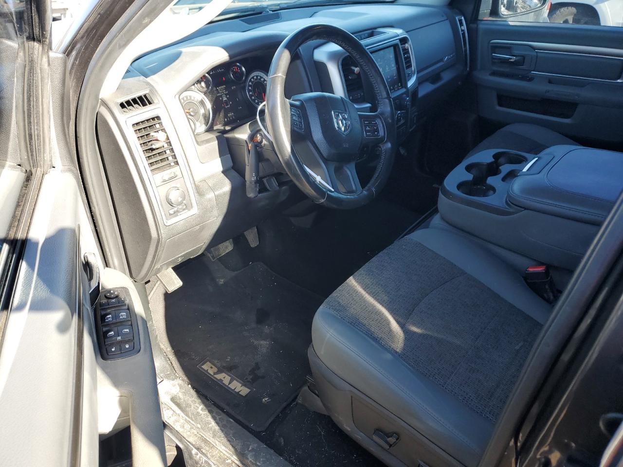 2018 RAM 1500 VIN 3C6RR7LT4JG197139 Copart auction photo, side / undercarriage damage thumbnail 8