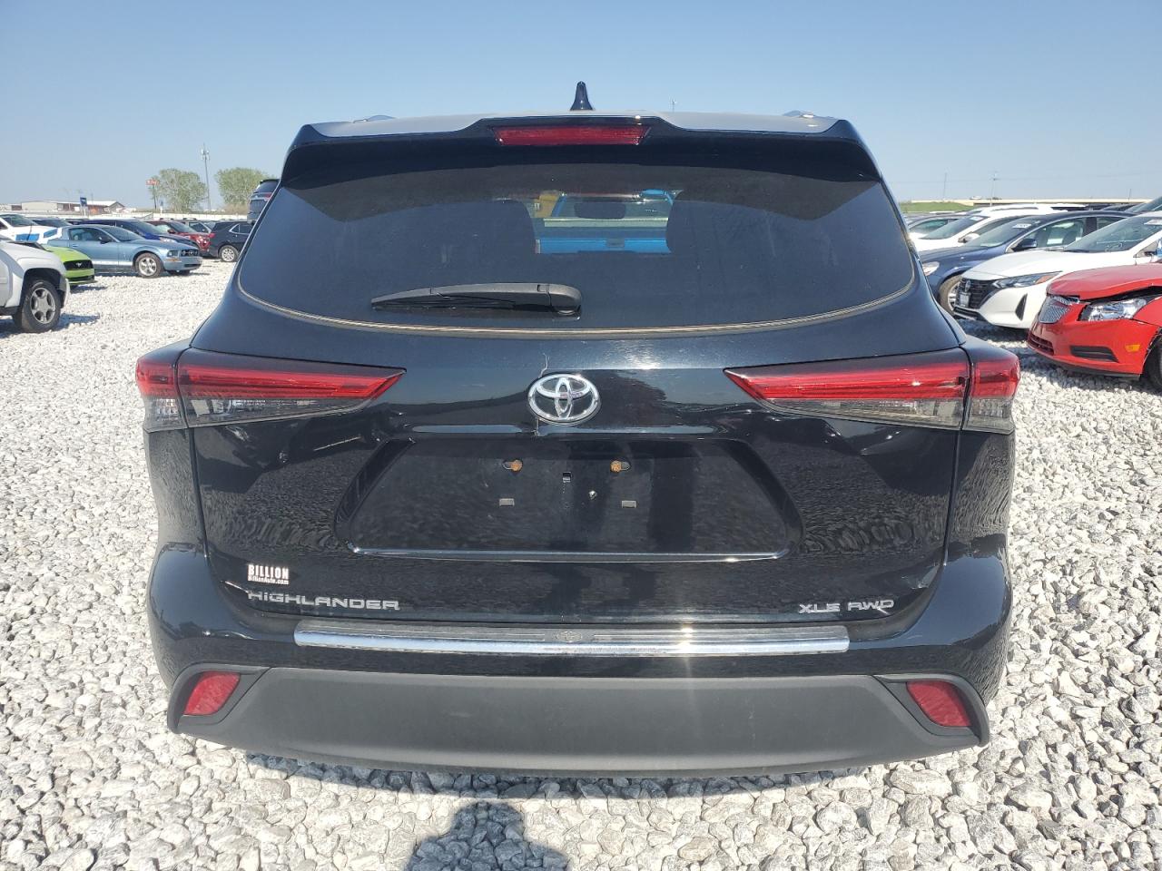 2020 Toyota Highlander VIN 5TDGZRBH2LS043543 Copart auction photo, front end / hail damage thumbnail 6